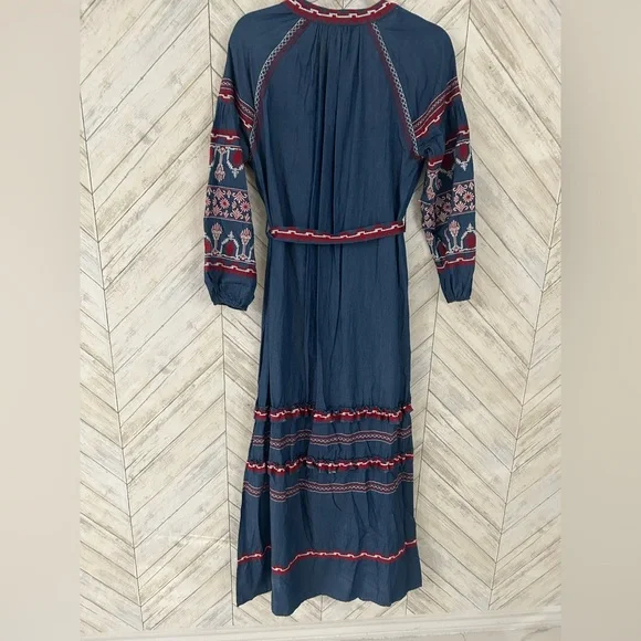 Latiste embroidered chambray maxi dress with side slits - Picture 11 of 11
